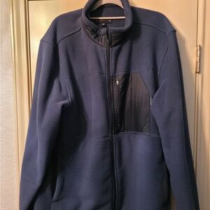 Mizzen+Main Blue Fleece Jacket with Black Accents